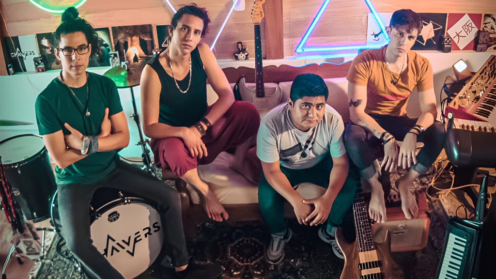 Los Chaivers es una banda peruana que fusiona ritmos tradicionales